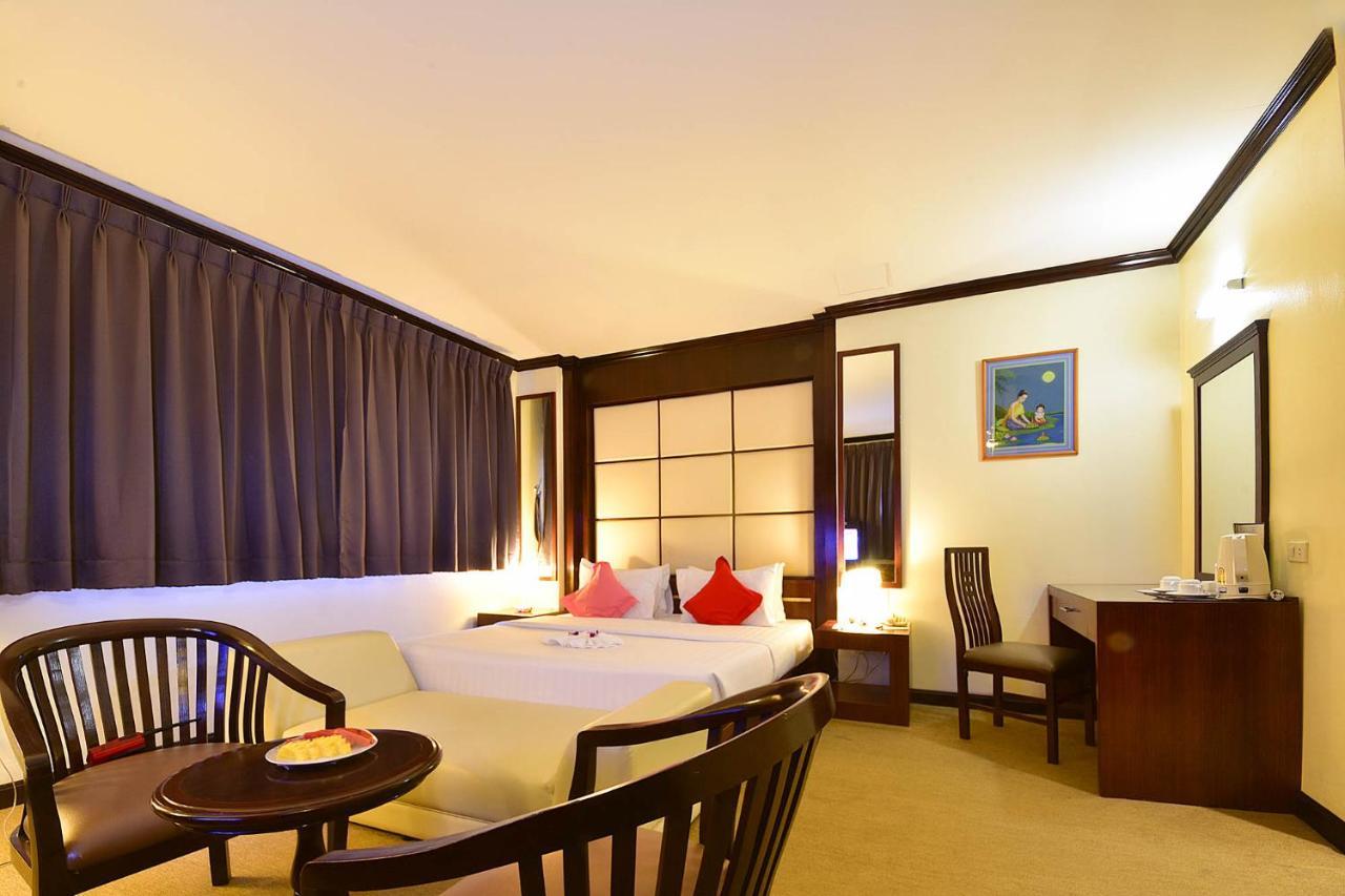 Grand Business Inn Bangkok Exterior photo